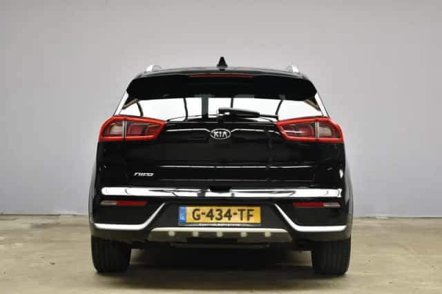 Kia Niro (2017) thumbnail 6