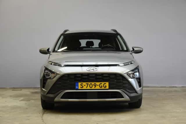 Hyundai Bayon (2022) thumbnail 2