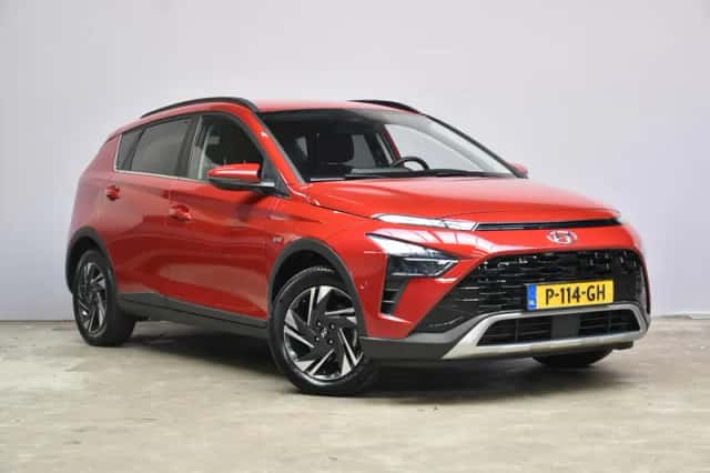 Hyundai Bayon (2022) thumbnail 3