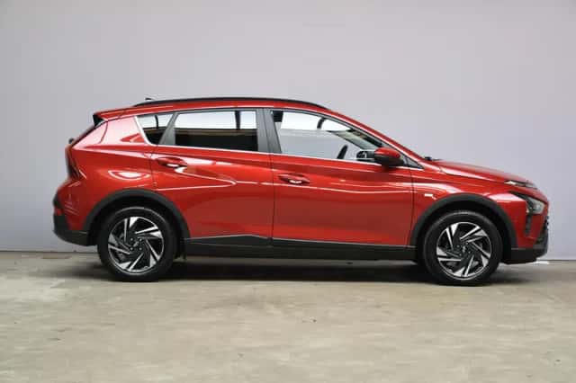 Hyundai Bayon (2022) thumbnail 4