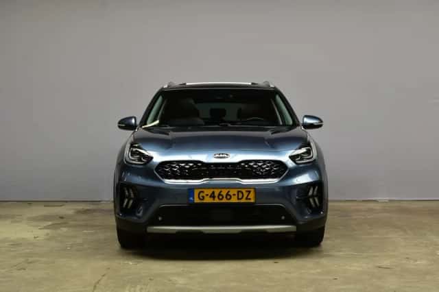 Kia Niro (2019) thumbnail 2