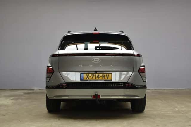 Hyundai Kona (2024) thumbnail 6