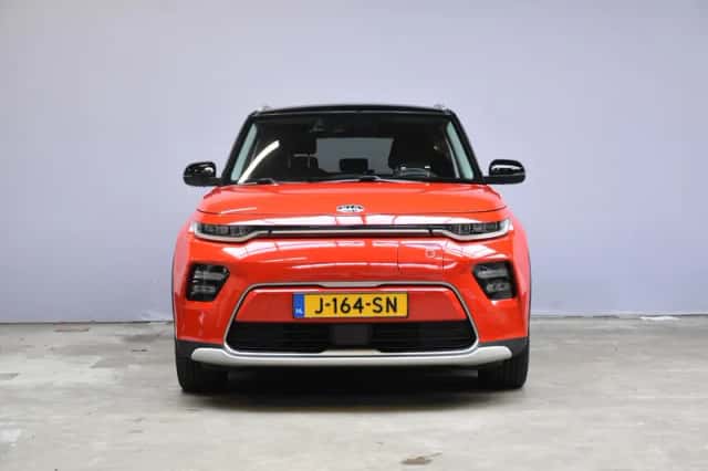 Kia Soul EV (2020) thumbnail 2