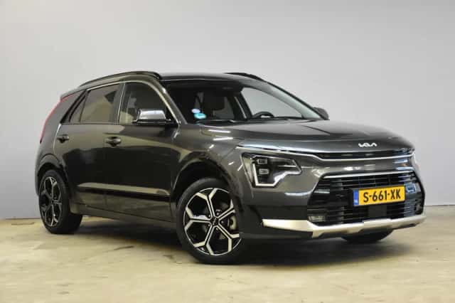 Kia Niro (2023) thumbnail 3