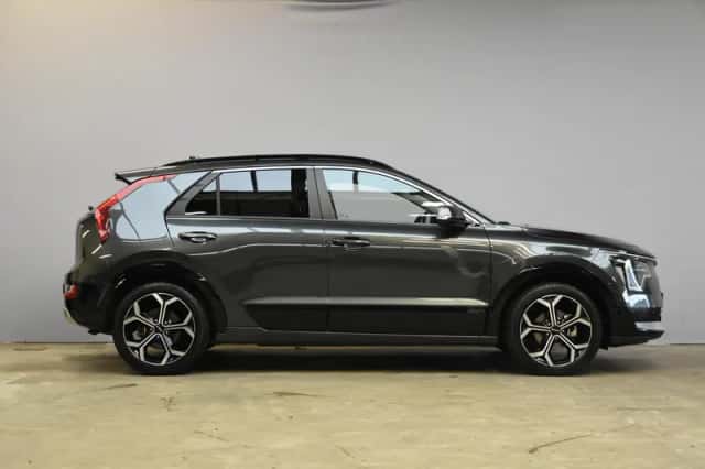 Kia Niro (2023) thumbnail 4