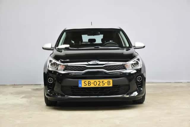 Kia Rio (2018) thumbnail 2