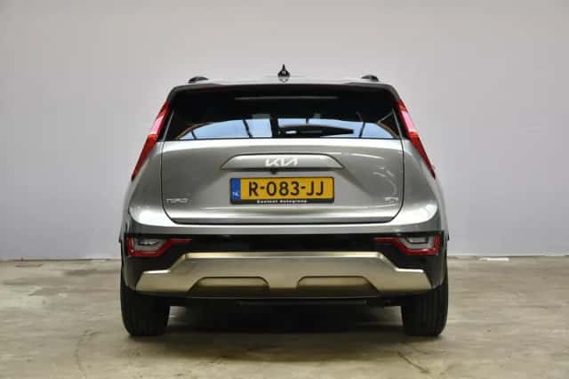 Kia Niro (2022) thumbnail 6