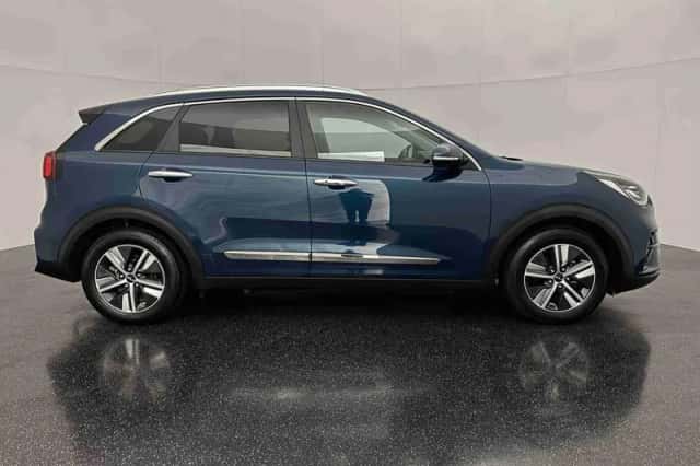 Kia Niro (2022) thumbnail 5