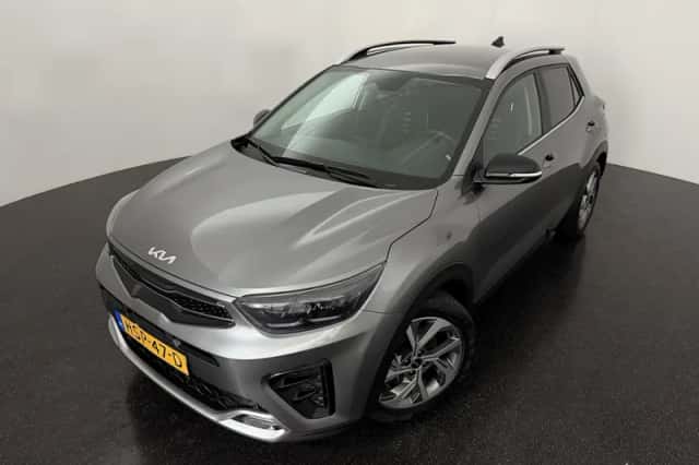 Kia Stonic (2025) thumbnail 2
