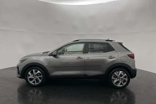 Kia Stonic (2025) thumbnail 3