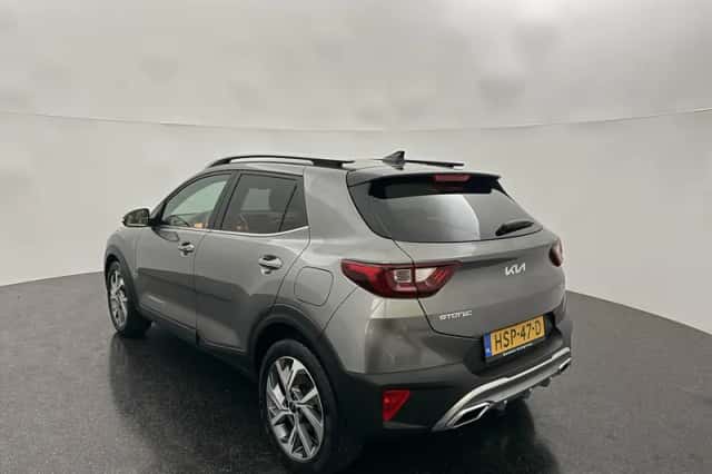 Kia Stonic (2025) thumbnail 4