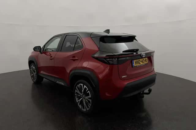 Toyota Yaris Cross (2023) thumbnail 3