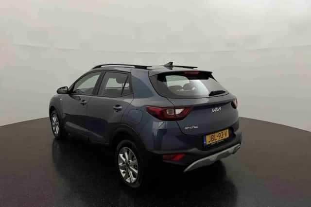 Kia Stonic (2025) thumbnail 6