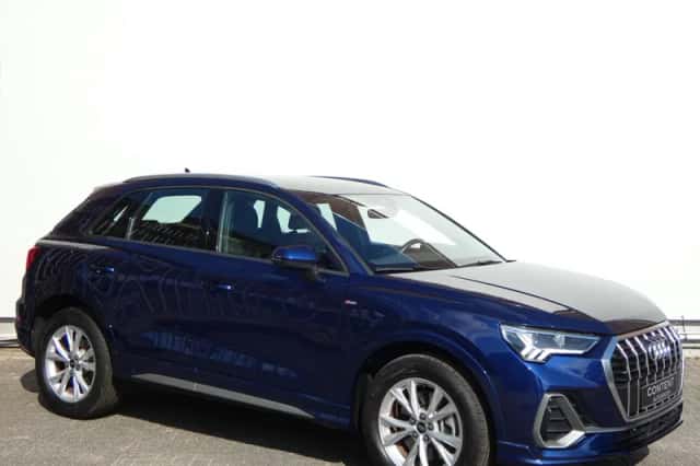 Audi Q3 (2023) thumbnail 3