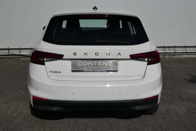 Škoda Fabia (2024) thumbnail 6