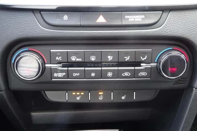 Kia Ceed Sportswagon (2021) thumbnail 6