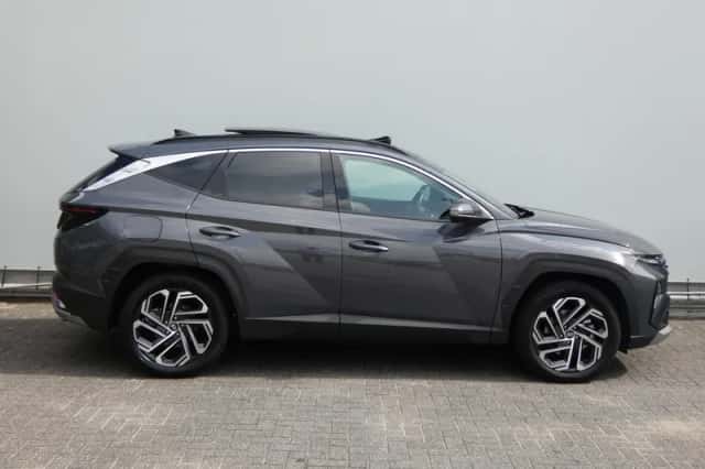 Hyundai Tucson (2025) thumbnail 4