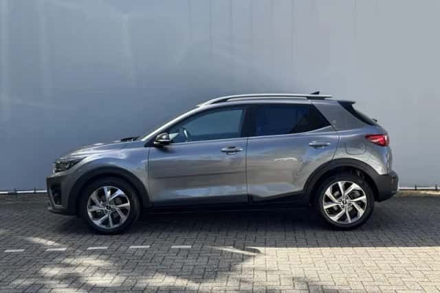 Kia Stonic (2025) thumbnail 2