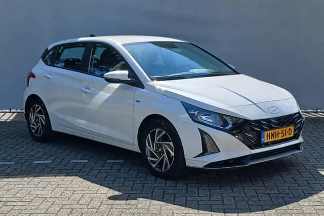 Hyundai i20 (2025) thumbnail 3
