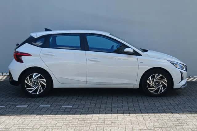 Hyundai i20 (2025) thumbnail 4