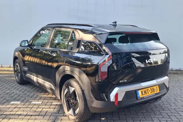 Kia EV3 (2026) thumbnail 3