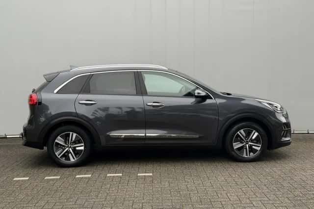 Kia Niro (2020) thumbnail 6