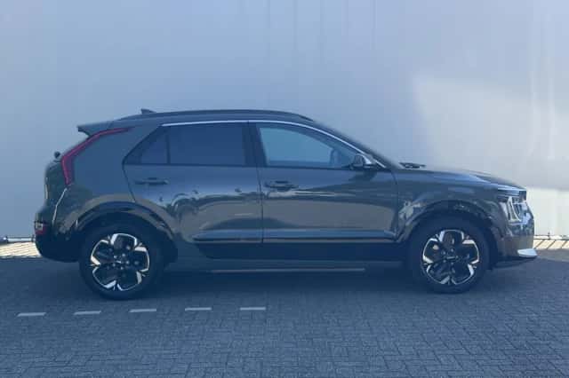 Kia Niro EV (2025) thumbnail 6