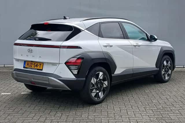 Hyundai Kona (2025) thumbnail 5