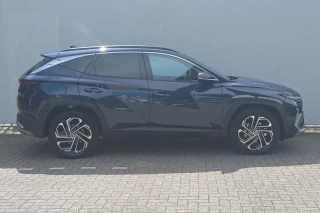 Hyundai Tucson (2025) thumbnail 4
