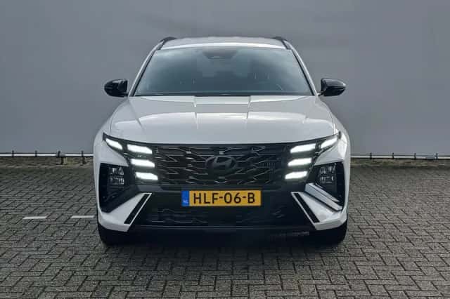 Hyundai Tucson (2025) thumbnail 2