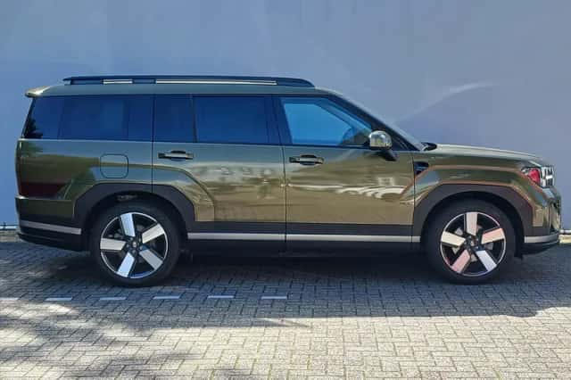 Hyundai Santa Fe (2025) thumbnail 4