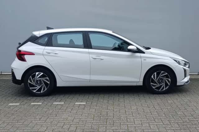 Hyundai i20 (2025) thumbnail 4