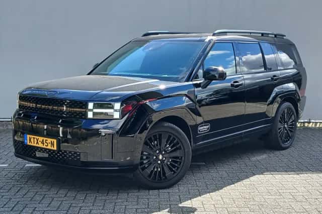 Hyundai Santa Fe (2026) thumbnail 1