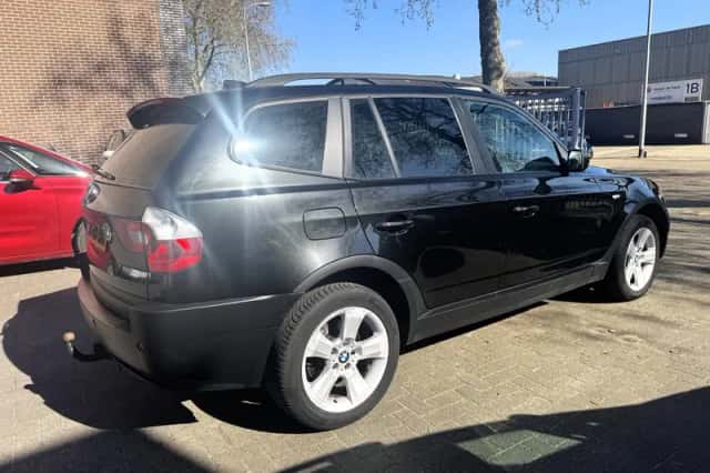 BMW X3 (2006) thumbnail 4