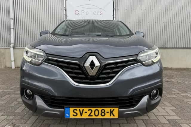 Renault Kadjar (2016) thumbnail 2