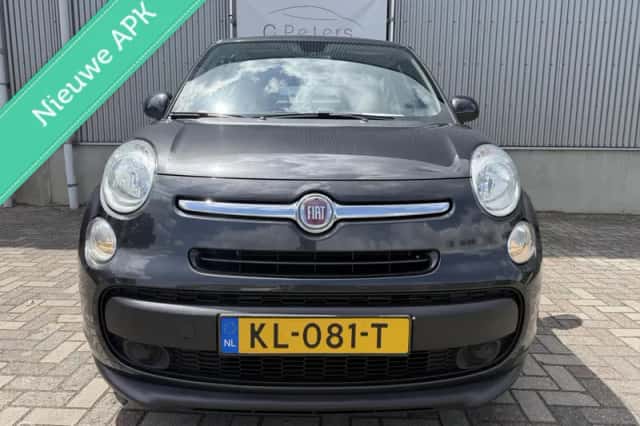 Fiat 500 (2012) thumbnail 2