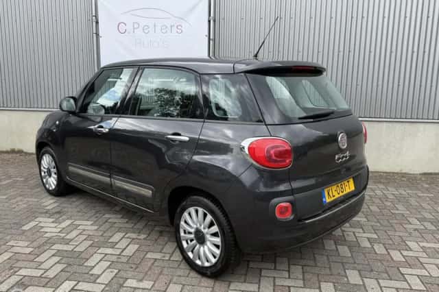 Fiat 500 (2012) thumbnail 4