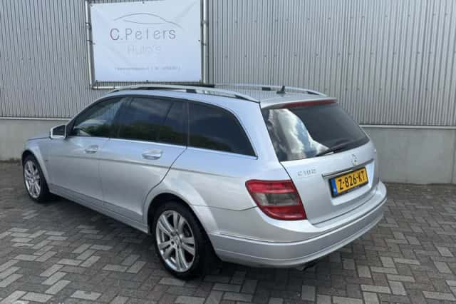 Mercedes-Benz C-Klasse (2011) thumbnail 4