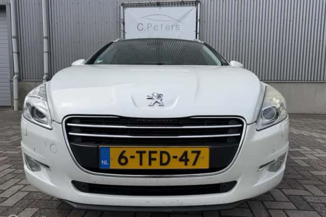 Peugeot 508 (2013) thumbnail 2