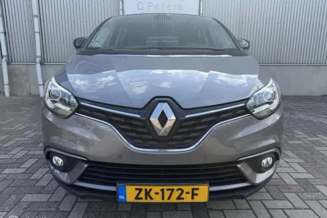Renault Scénic (2018) thumbnail 2