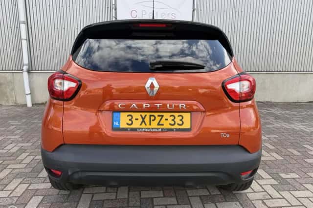 Renault Captur (2014) thumbnail 5