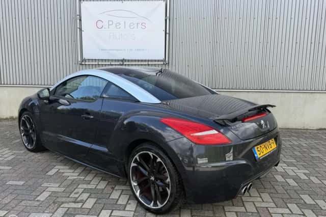 Peugeot RCZ (2011) thumbnail 6