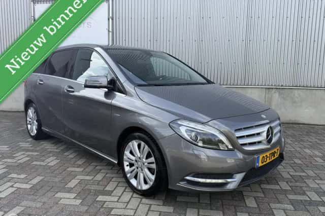 Mercedes-Benz B-Klasse (2012) thumbnail 3