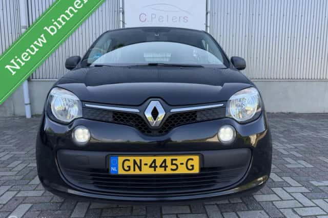 Renault Twingo (2015) thumbnail 2