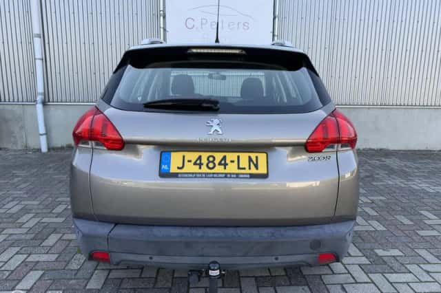 Peugeot 2008 (2014) thumbnail 5