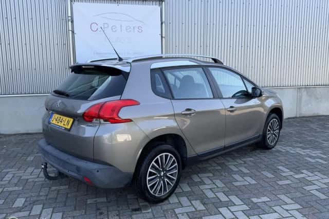 Peugeot 2008 (2014) thumbnail 6