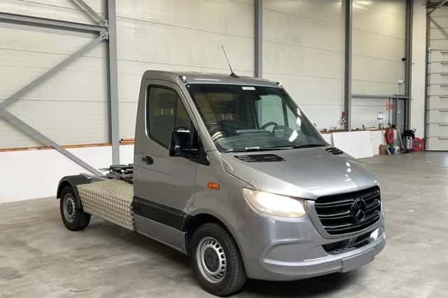 Mercedes-Benz Sprinter (2020) thumbnail 1