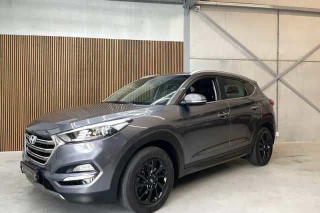 Hyundai Tucson (2016) thumbnail 2