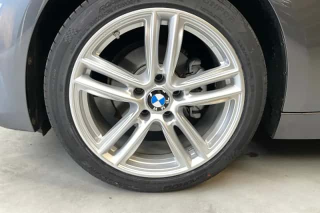 BMW 3-Serie (2015) thumbnail 6