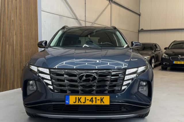 Hyundai Tucson (2022) thumbnail 3